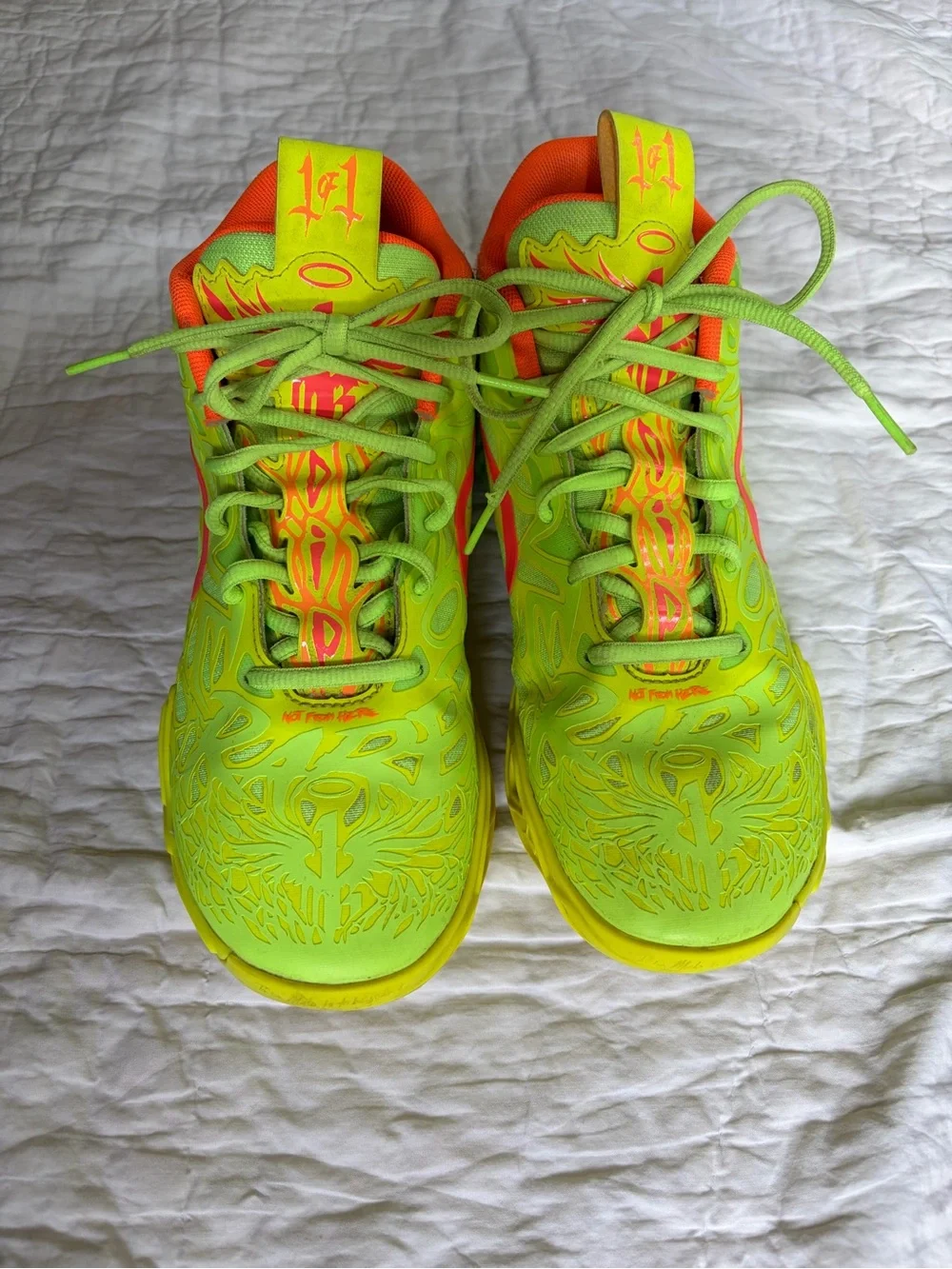 Puma vibrant neon
